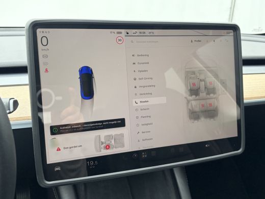 Tesla Model 3 Standard RWD Plus 60 kWh Autopilot Leer Camera Elek.Klep Orig.NL Incl.BTW ActivLease financial lease