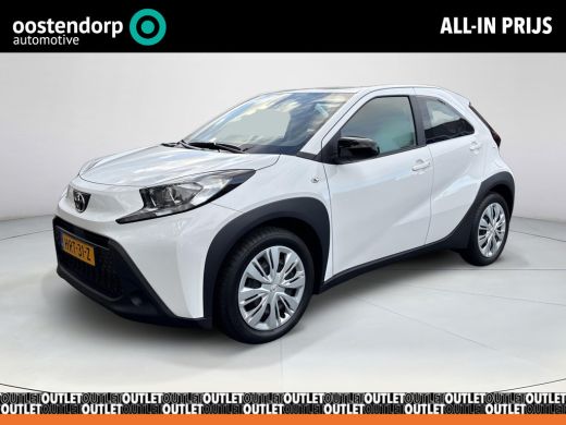 Toyota Aygo X 1.0 VVT-i MT Play **ADAPTIEVE CRUISE CONTROL/ CLIMATE CONTROL/ APPLE CARPLAY** ActivLease financial lease