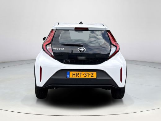 Toyota Aygo X 1.0 VVT-i MT Play **ADAPTIEVE CRUISE CONTROL/ CLIMATE CONTROL/ APPLE CARPLAY** ActivLease financial lease