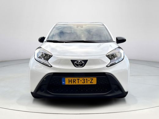Toyota Aygo X 1.0 VVT-i MT Play **ADAPTIEVE CRUISE CONTROL/ CLIMATE CONTROL/ APPLE CARPLAY** ActivLease financial lease