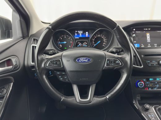 Ford Focus 1.5 TDCI Titanium (INCL.BTW) *NAVI-FULLMAP | HEATED-COMFORTSEATS | CAMERA | KEYLESS | PRIVACY-GLA... ActivLease financial lease