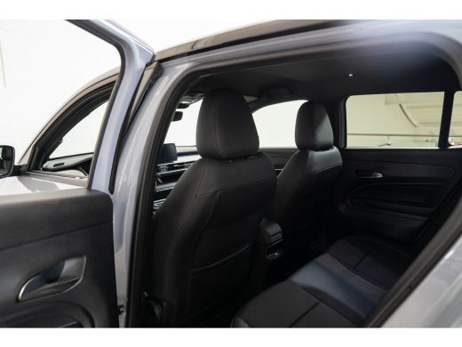 Jeep Avenger 54 kWh | Tot 8 Jaar Garantie | Warmtepomp | Navigatie | Stoelverwarming | Verwarmd Voorraam | App... ActivLease financial lease