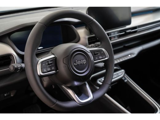 Jeep Avenger 54 kWh | Tot 8 Jaar Garantie | Warmtepomp | Navigatie | Stoelverwarming | Verwarmd Voorraam | App... ActivLease financial lease