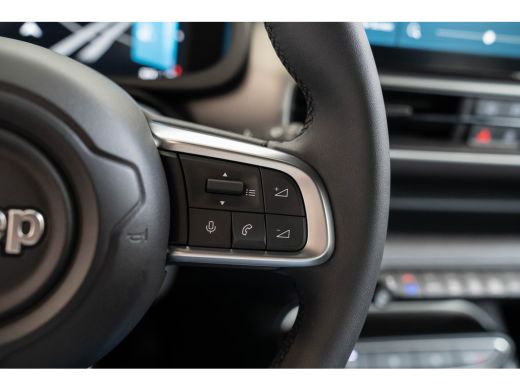 Jeep Avenger 54 kWh | Tot 8 Jaar Garantie | Warmtepomp | Navigatie | Stoelverwarming | Verwarmd Voorraam | App... ActivLease financial lease