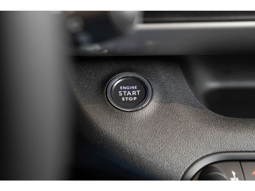 Jeep Avenger 54 kWh | Tot 8 Jaar Garantie | Warmtepomp | Navigatie | Stoelverwarming | Verwarmd Voorraam | App... ActivLease financial lease