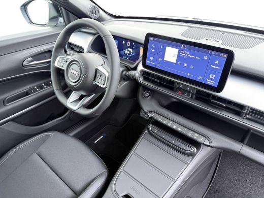 Jeep Avenger Black Edition 1.2 MHEV | 10,25 inch digitaal configureerbaar instrumentenpaneel | 10,25" Infotain... ActivLease financial lease