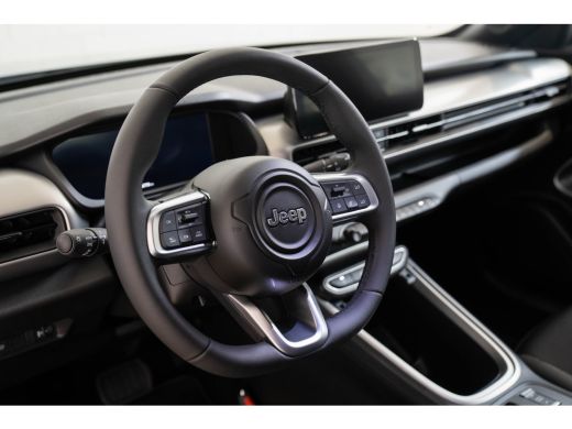 Jeep Avenger Summit 54 kWh | Tot 8 Jaar Garantie | Warmtepomp | Navigatie | Stoelverwarming | Verwarmd Voorraa... ActivLease financial lease