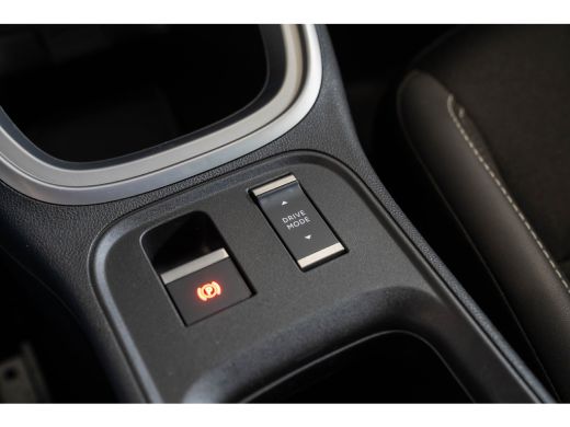 Jeep Avenger Summit 54 kWh | Tot 8 Jaar Garantie | Warmtepomp | Navigatie | Stoelverwarming | Verwarmd Voorraa... ActivLease financial lease