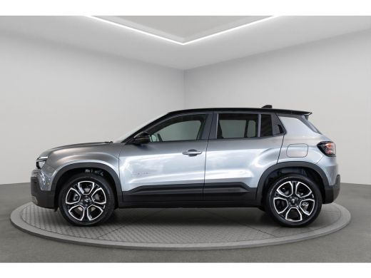 Jeep Avenger Summit 54 kWh | Tot 8 Jaar Garantie | Warmtepomp | Navigatie | Stoelverwarming | Verwarmd Voorraa... ActivLease financial lease