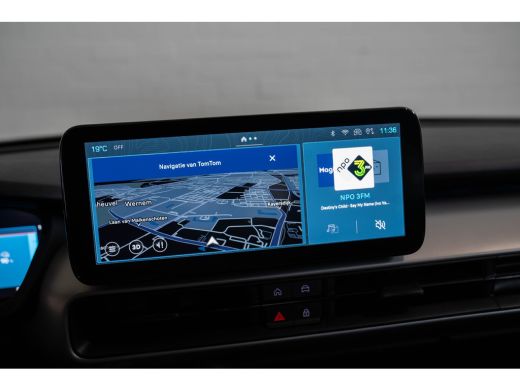 Jeep Avenger Summit 54 kWh | Tot 8 Jaar Garantie | Warmtepomp | Navigatie | Stoelverwarming | Verwarmd Voorraa... ActivLease financial lease