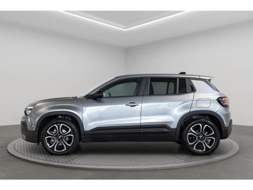 Jeep Avenger Summit 54 kWh | Tot 8 Jaar Garantie | Warmtepomp | Navigatie | Stoelverwarming | Verwarmd Voorraa... ActivLease financial lease
