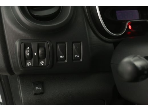 Renault Trafic 2.0 dCi 145PK L2H1 | Airco | Cruise | Camera | Carplay | 3 Zits | Trekhaak | Parkeersens. ActivLease financial lease