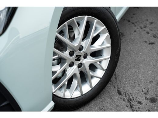 Seat Ibiza 1.0 EcoTSI Style Plus | Airco | Cruise Control | 15" | Carplay | Parkeersensoren Achter ActivLease financial lease