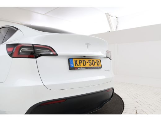 Tesla Model Y Long Range AWD 75 kWh Volleder, Stoel/stuurverwarming, Navigatie ActivLease financial lease
