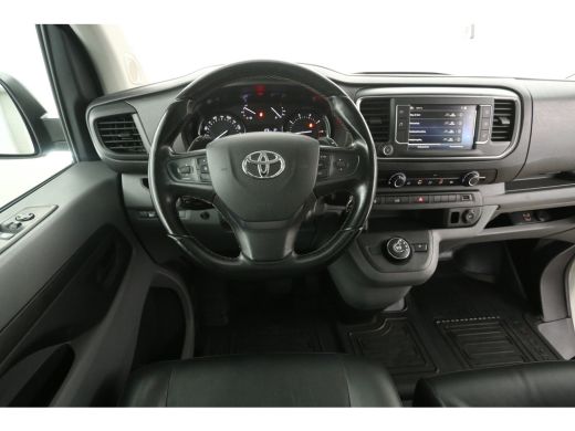 Toyota ProAce 2.0D L3H1 | Automaat | Airco | Cruise | Camera | 3 Zits | Carplay | Parkeersens. ActivLease financial lease