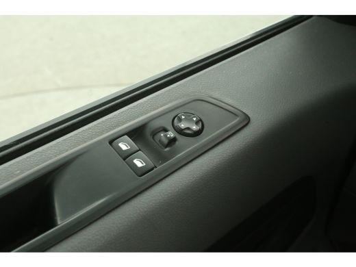 Toyota ProAce 2.0D L3H1 | Automaat | Airco | Cruise | Camera | 3 Zits | Carplay | Parkeersens. ActivLease financial lease