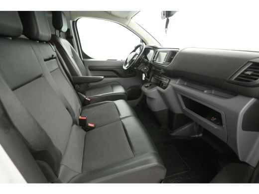Toyota ProAce 2.0D L3H1 | Automaat | Airco | Cruise | Camera | 3 Zits | Carplay | Parkeersens. ActivLease financial lease