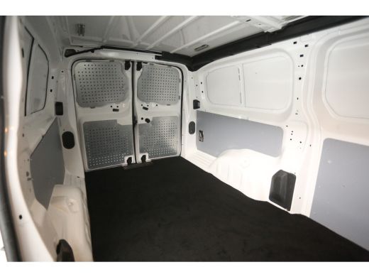 Toyota ProAce 2.0D L3H1 | Automaat | Airco | Cruise | Camera | 3 Zits | Carplay | Parkeersens. ActivLease financial lease