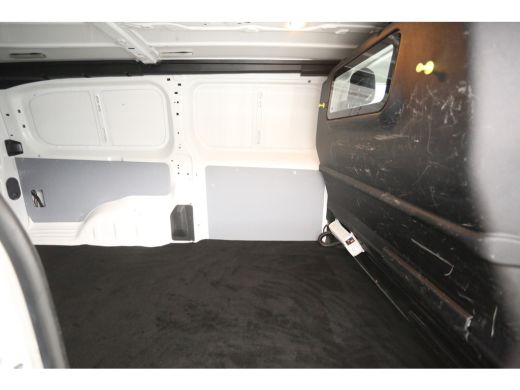 Toyota ProAce 2.0D L3H1 | Automaat | Airco | Cruise | Camera | 3 Zits | Carplay | Parkeersens. ActivLease financial lease