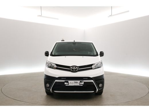 Toyota ProAce 2.0D L3H1 | Automaat | Airco | Cruise | Camera | 3 Zits | Carplay | Parkeersens. ActivLease financial lease