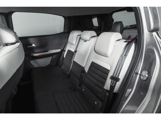 Citroën C3 Aircross 1.2 Hybrid 145pk Max 7-pers | Dig. Cockpit | Cruise | PDC | Camera | NAV + App. Connect | ECC | L... ActivLease financial lease