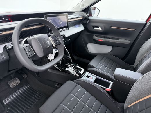 Citroën C3 Aircross Plus, (2024-30) | Achteruitrijcamera | Extra getinte achterste zijruiten en achterruit | Koplampe... ActivLease financial lease