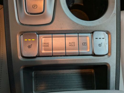Hyundai Kona EV Business 64 kWh | SOH 100% | BLISS | Leder | Elek. Stoelen | Warmetepomp | ACC | Apple Carplay... ActivLease financial lease