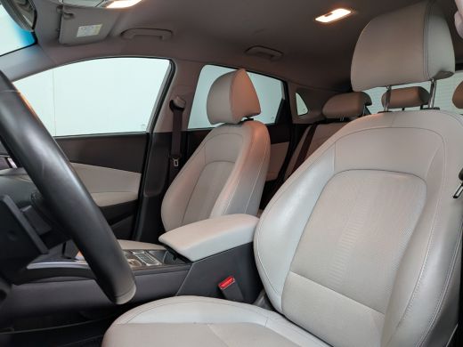 Hyundai Kona EV Business 64 kWh | SOH 100% | BLISS | Leder | Elek. Stoelen | Warmetepomp | ACC | Apple Carplay... ActivLease financial lease