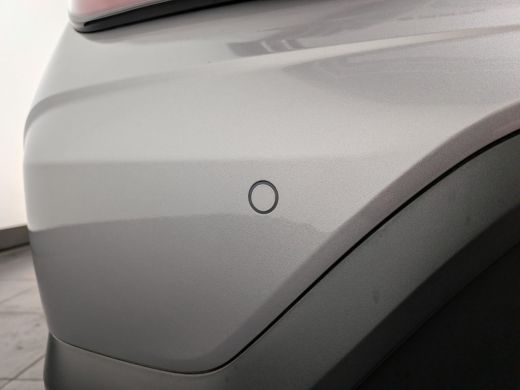 Hyundai Kona EV Pure 64 kWh | Trekhaak | Camera | ACC | Parkeersensoren | Apple Carplay | Achteruitrijcamera |... ActivLease financial lease