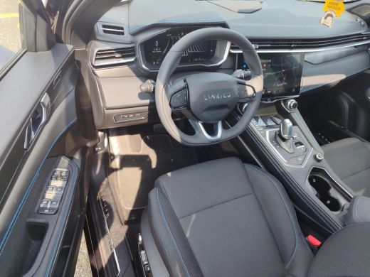 Lynk & Co 01 1.5 262pk Plug-in Pano Trekhaak Stoelverw Adaptive-CC 360&deg; Nav/Cam PHEV ActivLease financial lease