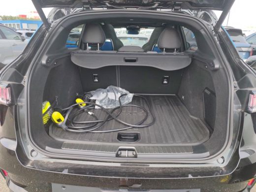 Lynk & Co 01 1.5 262pk Plug-in Pano Trekhaak Stoelverw Adaptive-CC 360&deg; Nav/Cam PHEV ActivLease financial lease