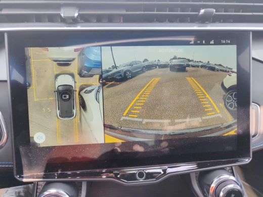 Lynk & Co 01 1.5 262pk Plug-in Pano Trekhaak Stoelverw Adaptive-CC 360&deg; Nav/Cam PHEV ActivLease financial lease