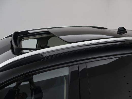Lynk & Co 01 1.5 PHEV 261 PK BLACK PACK + TREKHAAK | 360 CAMERA | 20 INCH ZWARTE VELGEN | PANORAMA ActivLease financial lease