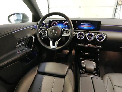 Mercedes-Benz CLA 250 e Business Solution Luxury Limited | Panoramadak | Camera | Parkeersensoren | Sfeer | ACC | L... ActivLease financial lease