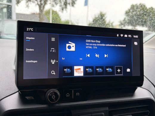 Opel Combo 1.5 BlueHDi 100 S&S L1 | 3 ZITS| NAVIGATIE + APPLE CARPLAY/ANDROID AUTO| HOUTEN VLOER IN LAADRUIM... ActivLease financial lease