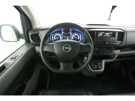 Opel Vivaro-e 50 kWh L2H1 | Snelladen | SOH 92% | Airco | Cruise | 3 Zits | Parkeersens. ActivLease financial lease