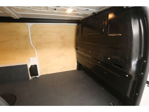 Opel Vivaro-e 50 kWh L2H1 | Snelladen | SOH 92% | Airco | Cruise | 3 Zits | Parkeersens. ActivLease financial lease