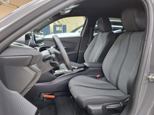 Peugeot 2008 1.2 Hybrid 145 Allure Cruise | Navigatie | Climate | Apple Carplay/Android Auto| DAB ontvanger | ... ActivLease financial lease