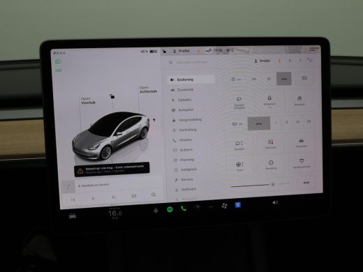 Tesla Model 3 Standard RWD Plus 60 kWh 238 Pk | Stoel/Stuurverwarming | Panoramadak | 360 camera | Adaptive Cru... ActivLease financial lease