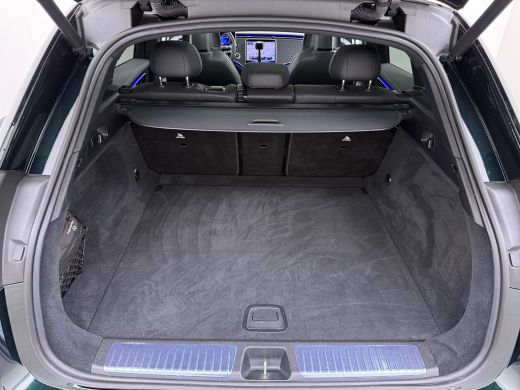 Mercedes-Benz EQE EQE SUV 300 AMG Line 91 kWh | Airmatic Achteras Pano Trekhaak Burmester Ventilatie 4x Stoelverwar... ActivLease financial lease