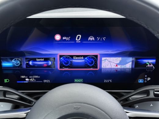 Mercedes-Benz EQE EQE SUV 300 AMG Line 91 kWh | Airmatic Achteras Pano Trekhaak Burmester Ventilatie 4x Stoelverwar... ActivLease financial lease