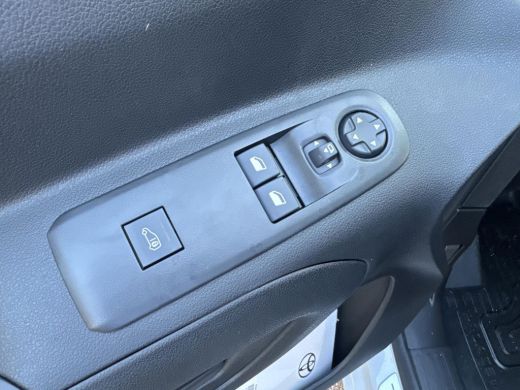 Toyota ProAce Navigator 50 kWh | 06-10141018 Voor meer informatie ActivLease financial lease