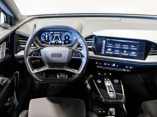 Audi Q4 e-tron 40 Launch edition S Competition 77 kWh SOH 94% / 204pk / Panorama dak / Warmtepomp / Sonos / Adap... ActivLease financial lease