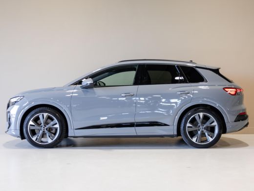 Audi Q4 e-tron 40 Launch edition S Competition 77 kWh SOH 94% / 204pk / Panorama dak / Warmtepomp / Sonos / Adap... ActivLease financial lease