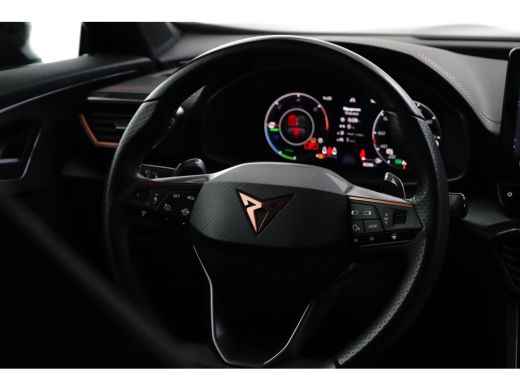 CUPRA Formentor 1.4 e-Hybrid Business l Elekt. Stoel incl Memory l Panoramadak l 19" l Navigatie l Half Leder l S... ActivLease financial lease