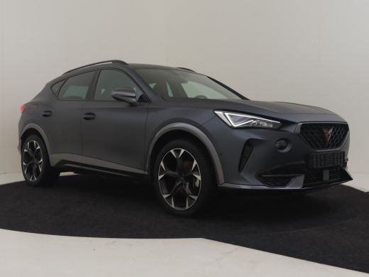 CUPRA Formentor 1.4 e-Hybrid Business l Elekt. Stoel incl Memory l Panoramadak l 19" l Navigatie l Half Leder l S... ActivLease financial lease