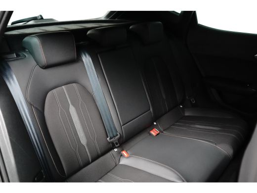 CUPRA Formentor 1.4 e-Hybrid Business l Elekt. Stoel incl Memory l Panoramadak l 19" l Navigatie l Half Leder l S... ActivLease financial lease