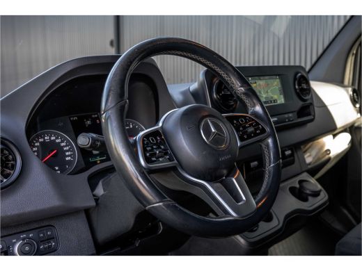 Mercedes-Benz Sprinter 314 CDI RWD L2H1 | Automaat | 3-Zits | Camera | Cruise | Mbux | Airco | Imperiaal ActivLease financial lease
