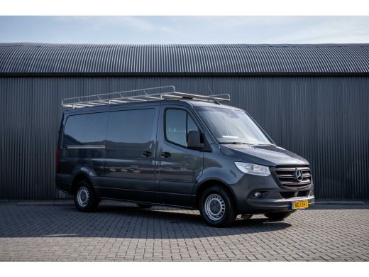 Mercedes-Benz Sprinter 314 CDI RWD L2H1 | Automaat | 3-Zits | Camera | Cruise | Mbux | Airco | Imperiaal ActivLease financial lease
