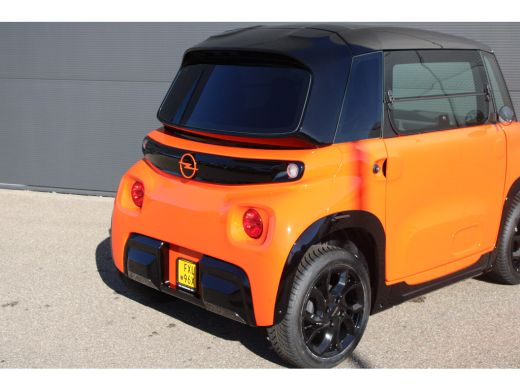 Opel Rocks-e Rocks-E GS | Special orange edition | Nieuw | Black Pack | Panoramadak | Bluetooth | Lichtmetaal | ActivLease financial lease